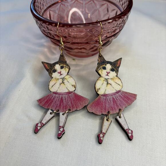 Little Ballet Cat in Tutu Wooden Hand Drawn Painted Earrings Kitschy NWT - Picture 1 of 6